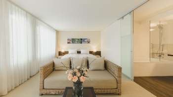Chambre spacieuse à l'hôtel Residence