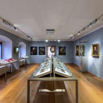 Vue de l'intérieur du musée national du Liechtenstein