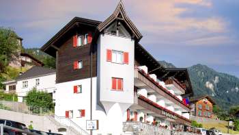 Vue extérieure de l'Hotel Oberland