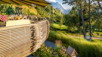 Le « Nid d'aigle » au Park Hotel Sonnenhof, avec vue sur le château de Vaduz