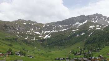 Station 12 du sentier géologique de Malbun : la succession stratigraphique du Trias