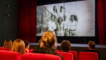 Projection de cinéma "Fürstliche Momente" à l'ancien cinéma de Vaduz