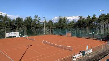 Court de tennis de Vaduz (courts extérieurs)